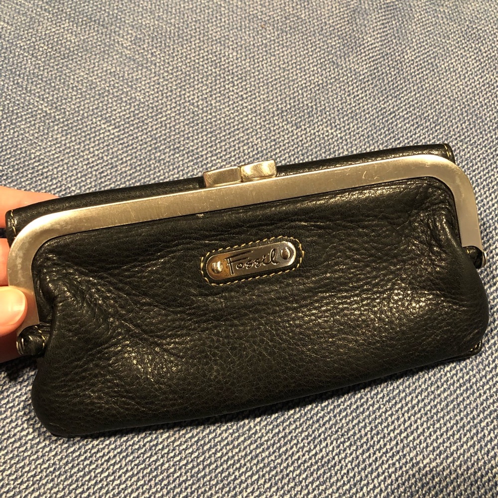 Black Leather Fossil Wallet w/ front change purse